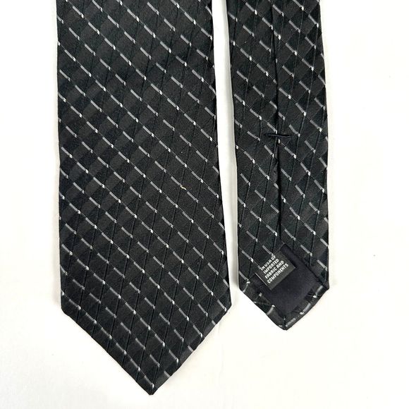 Murano Tie Made In The USA 100% Silk Black and White - Picture 1 of 11